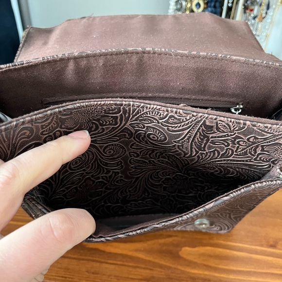 Mossimo Supply Co Tooled Leather Handbag - Picture 4 of 11